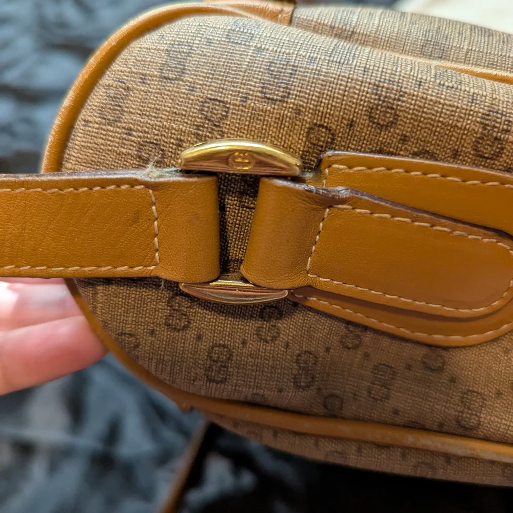 Vintage Gucci Canvas Crossbody - Picture 10 of 15